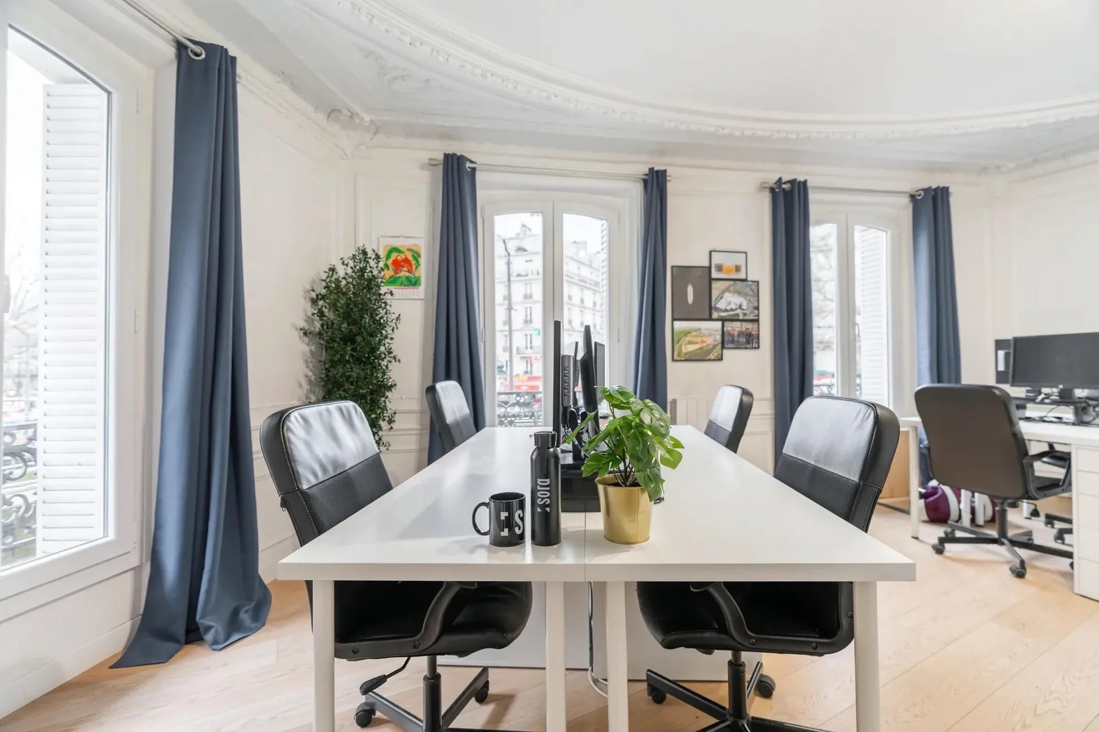 Sora Napoléon III, Private office, 5 desks, Paris 10e