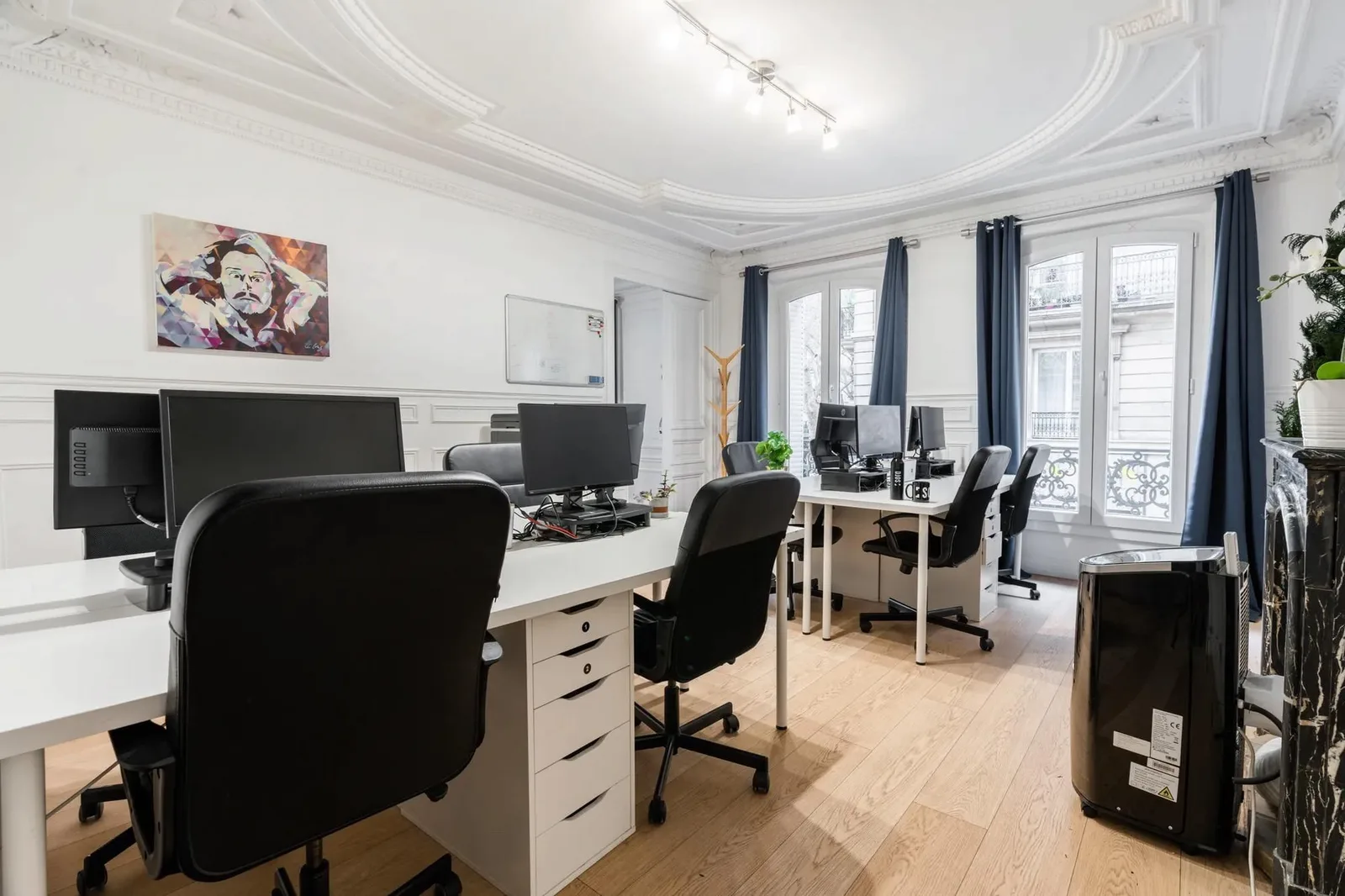 Sora Napoléon III, Private office, 7 desks, Paris 10e