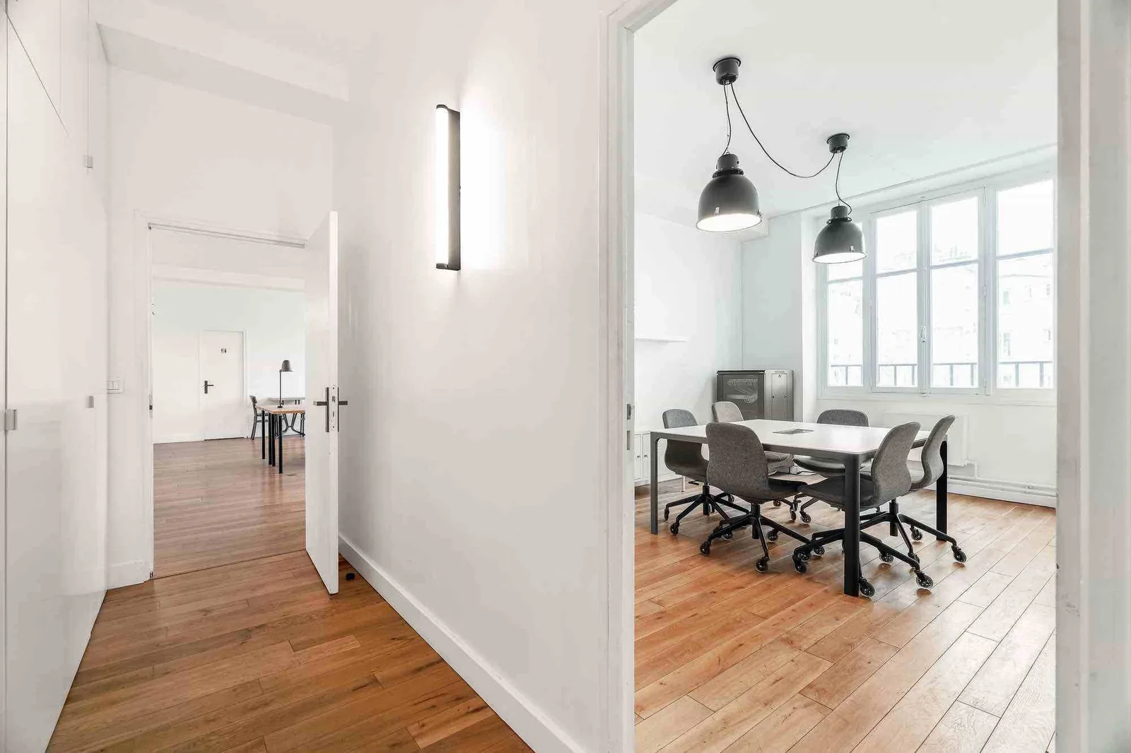 Sora Ourcq, Meeting room for 6 people, Paris 19e