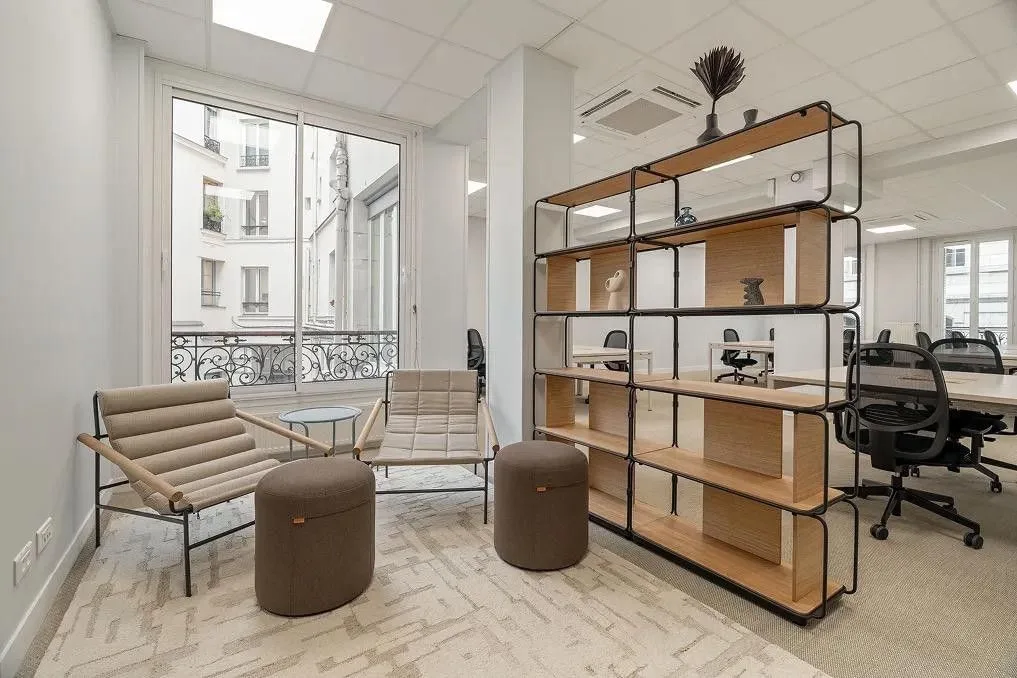 Sora Rocher, Lounge, Paris 8e