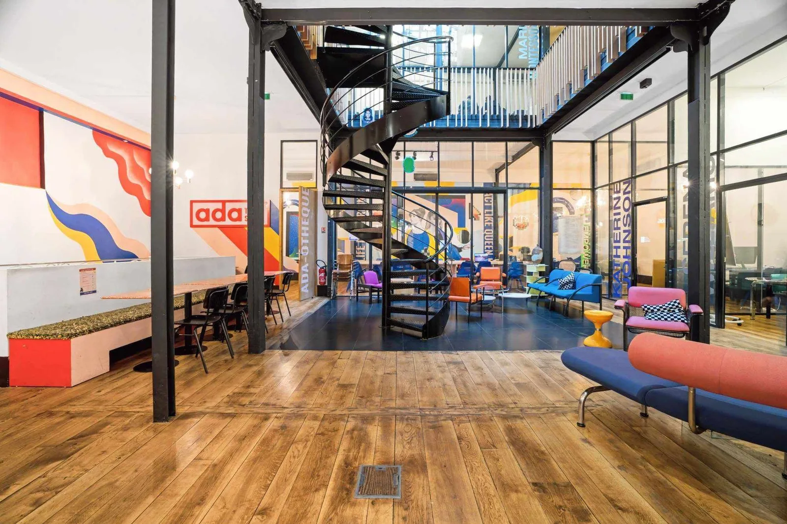 Sora Saint Laurent - 35 postes, Coworking space, Paris 10e