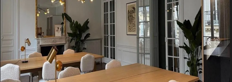 Sora Trinité, Meeting room for 8 people, Paris 9e