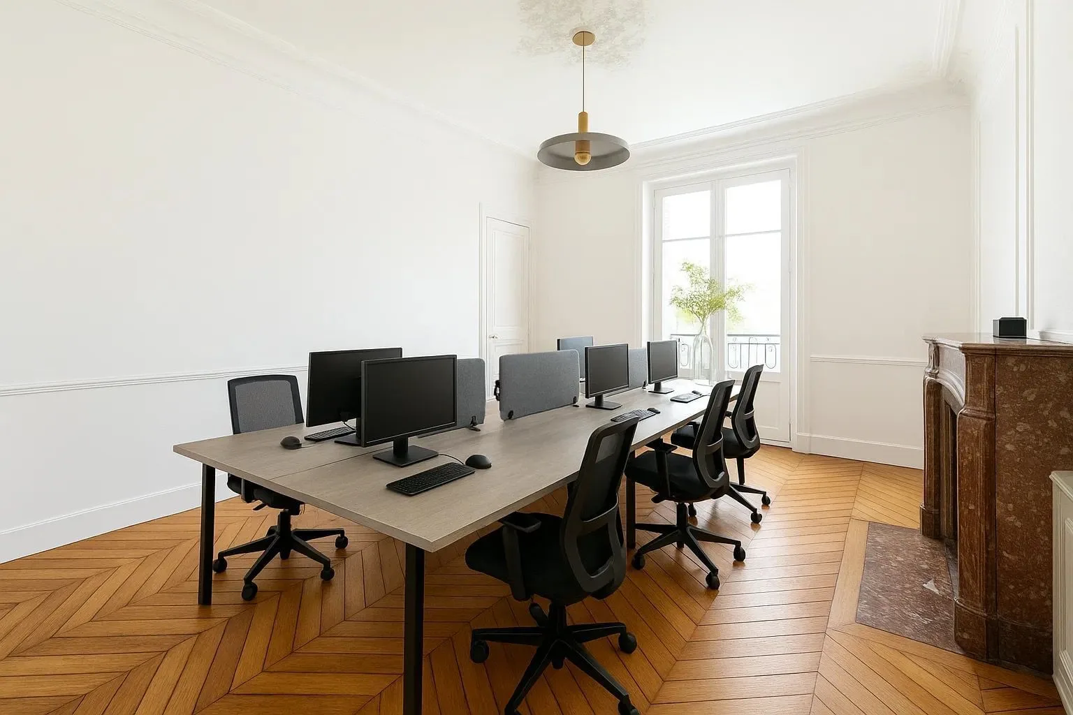 Sora Turbigo, Privatbüro mit 6 Arbeitsplätzen, Paris 3e