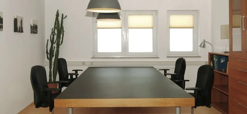 South L.E. Desktops Coworking, Besprechungsraum für 4 Personen, Leipzig