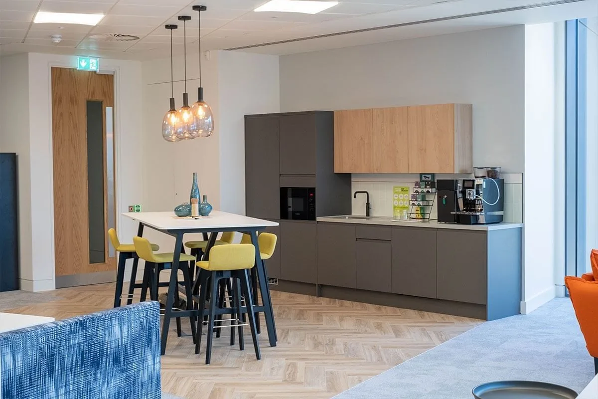 Space Woking, Kitchen, Woking