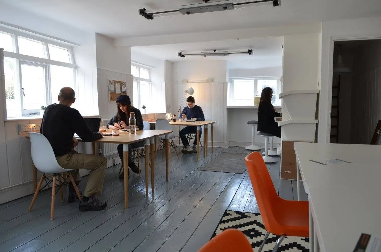SpaceHoppers Co-working, Espace de coworking, Stroud