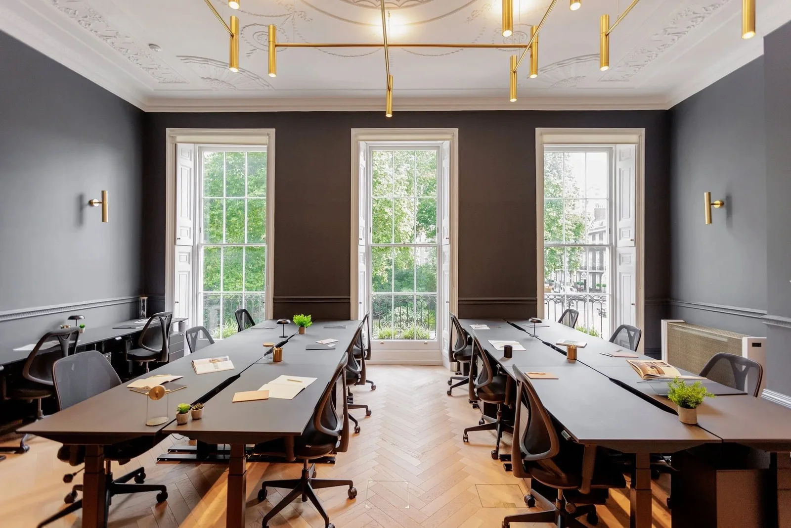Spacemade - The Bedford, Private office, 14 desks, London