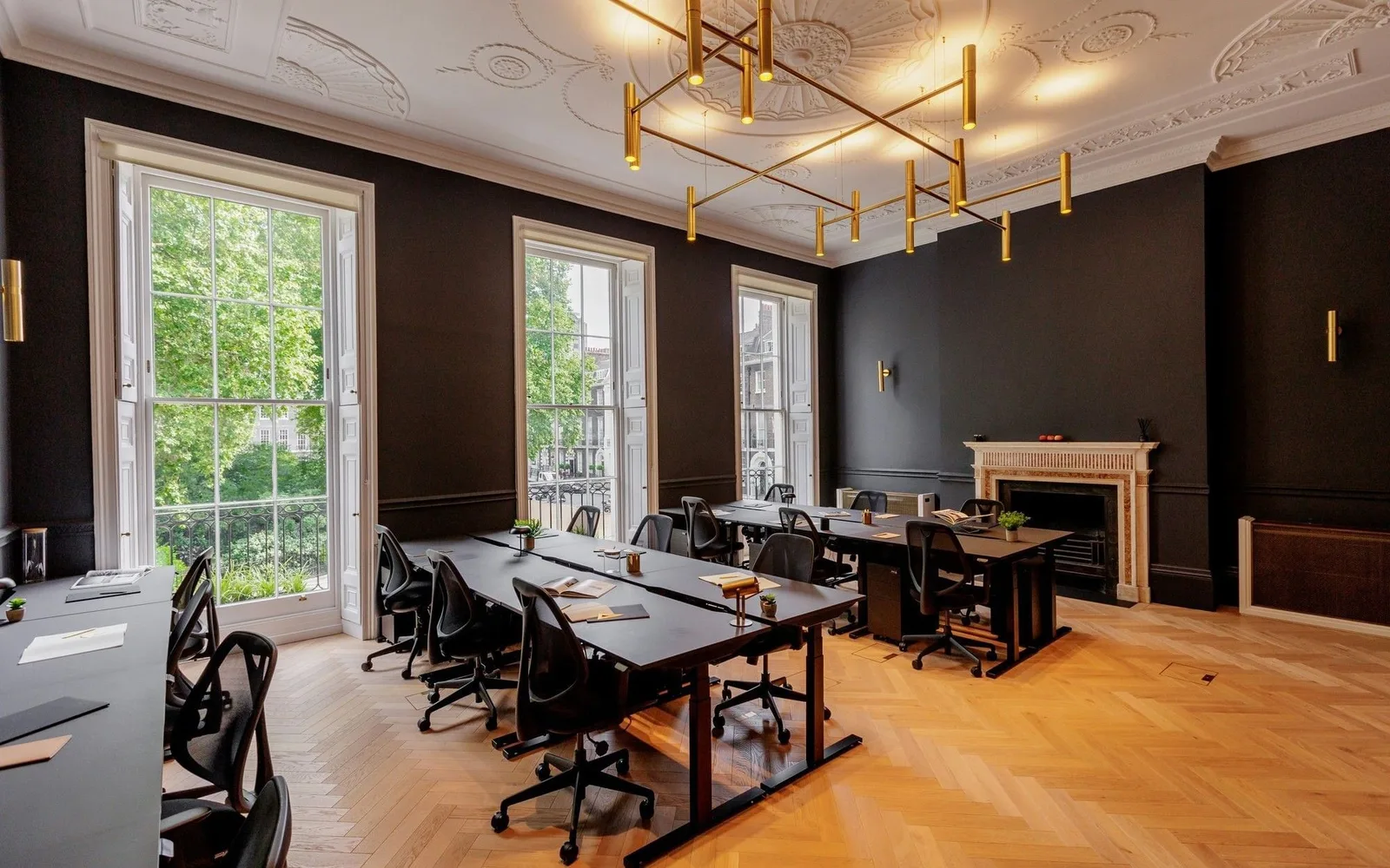 Spacemade - The Bedford, Private office, 12 desks, London