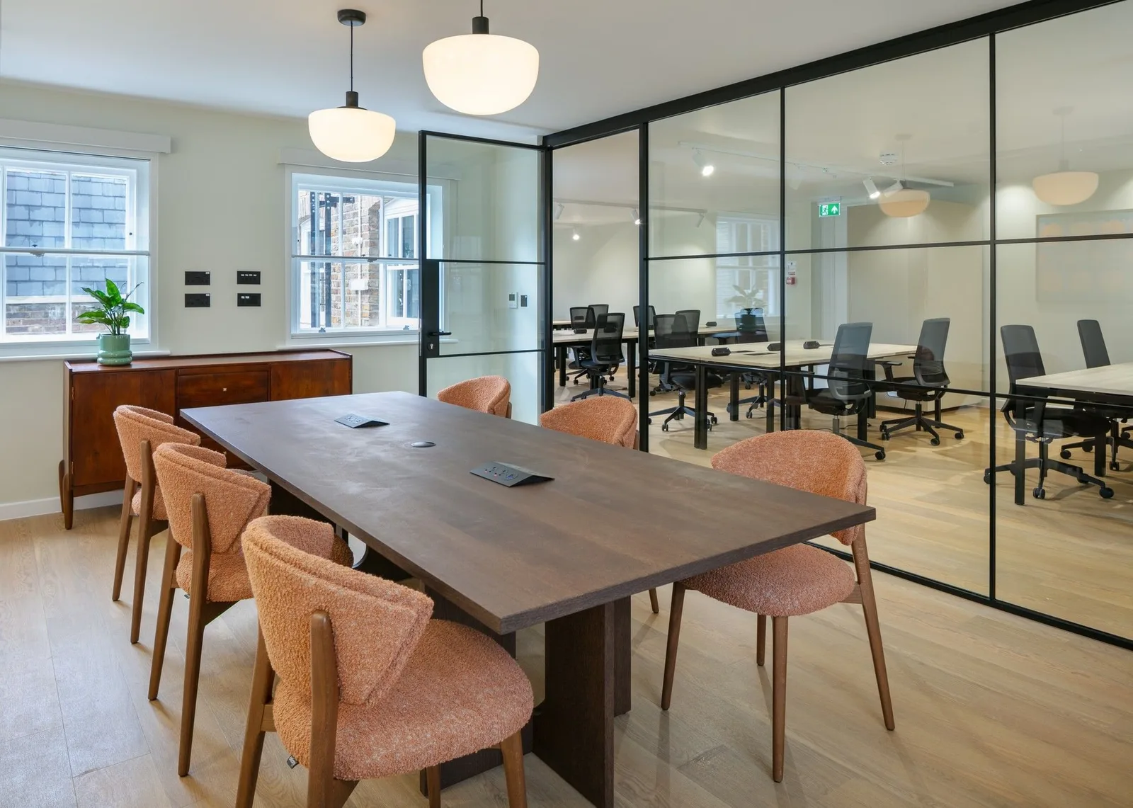 Spacemade - Elmtree - Portland, Salle de réunion 6 personnes, Londres