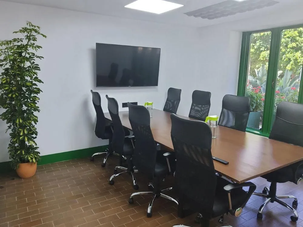 Spacio Lab, Sala de reuniones para 8 personas, Almuñécar