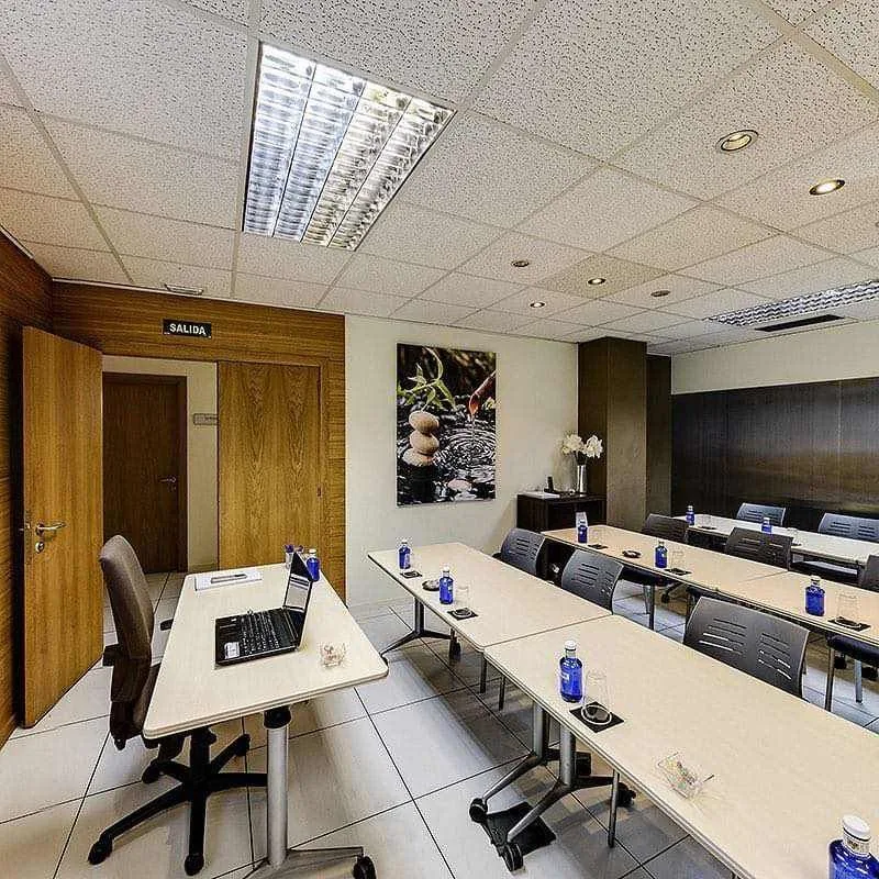 Spankor, Sala de formação para 12 pessoas, Bilbao