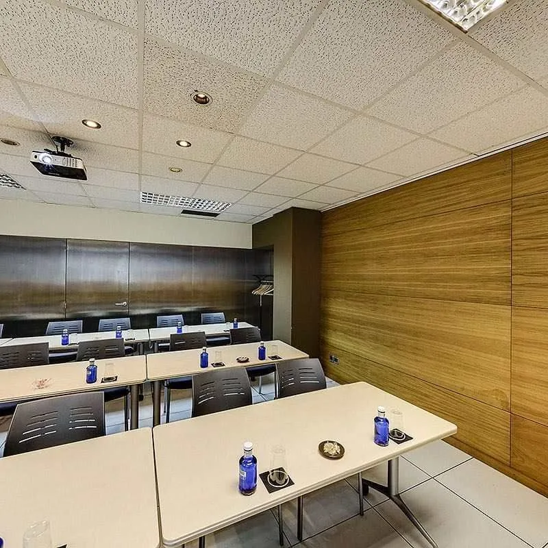 Spankor, Sala de formação para 12 pessoas, Bilbao
