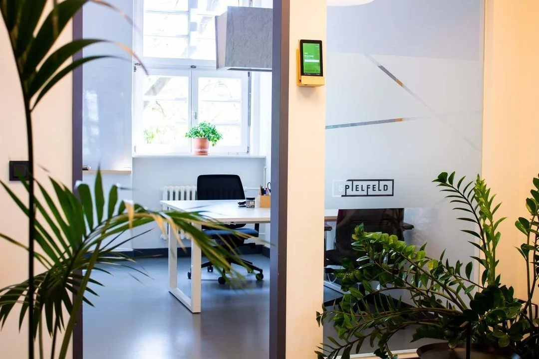 Spielfeld Digital Hub, Privatbüro mit 2 Arbeitsplätzen, Berlin