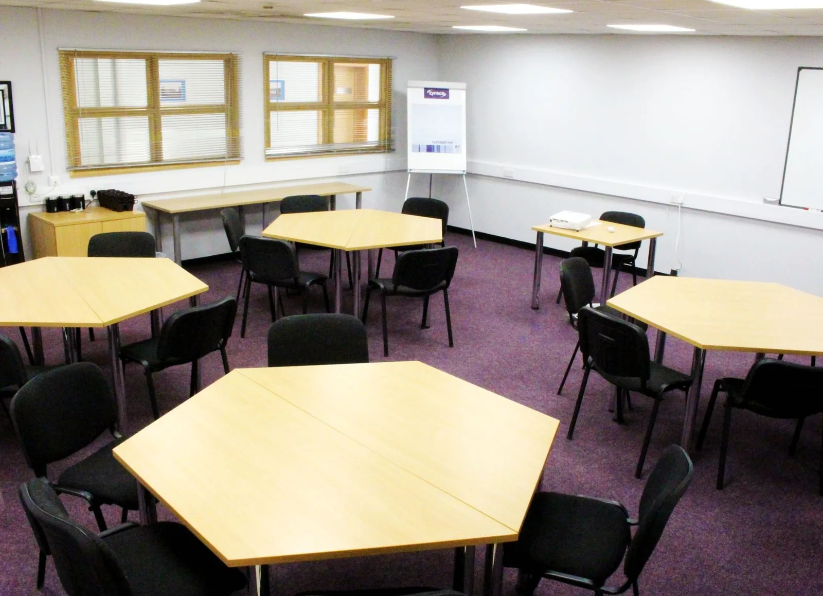 Stanlaw Abbey Business Centre, Salle de formation 20 personnes, Ellesmere Port