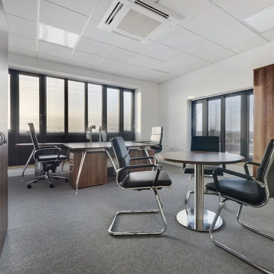 Stansted Courtyard, Bureau privatif 2 postes, Stansted