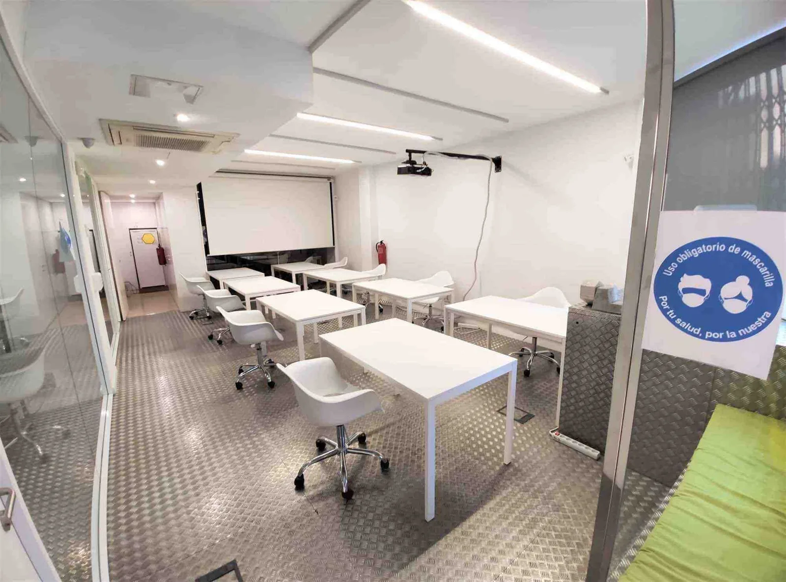Start2Bee Albigesos, Training room for 10 people, Barcelona