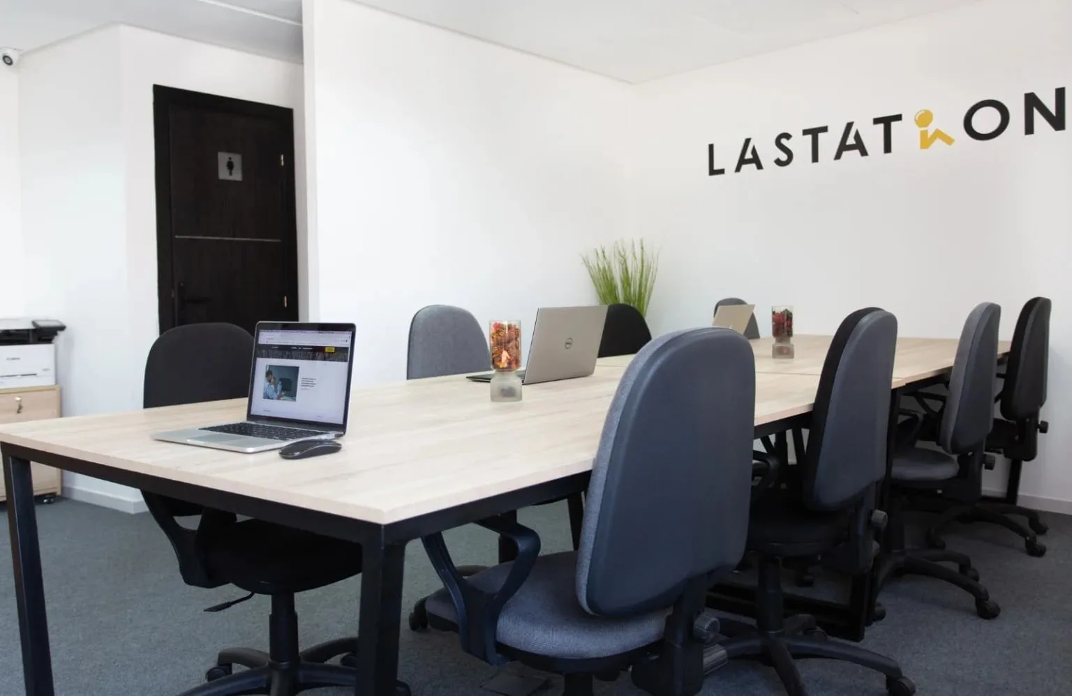 La Station Coworking Rabat, Meeting room for 8 people, Rabat