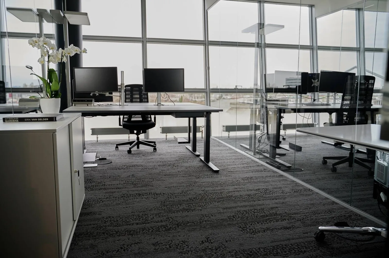 Stays Offices, Private office, 2 desks, Düsseldorf