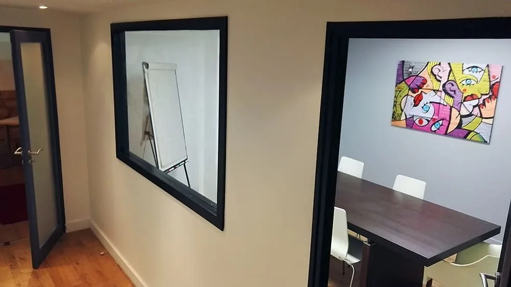 StudioPLC, Salle de réunion 6 personnes, Paris 10e