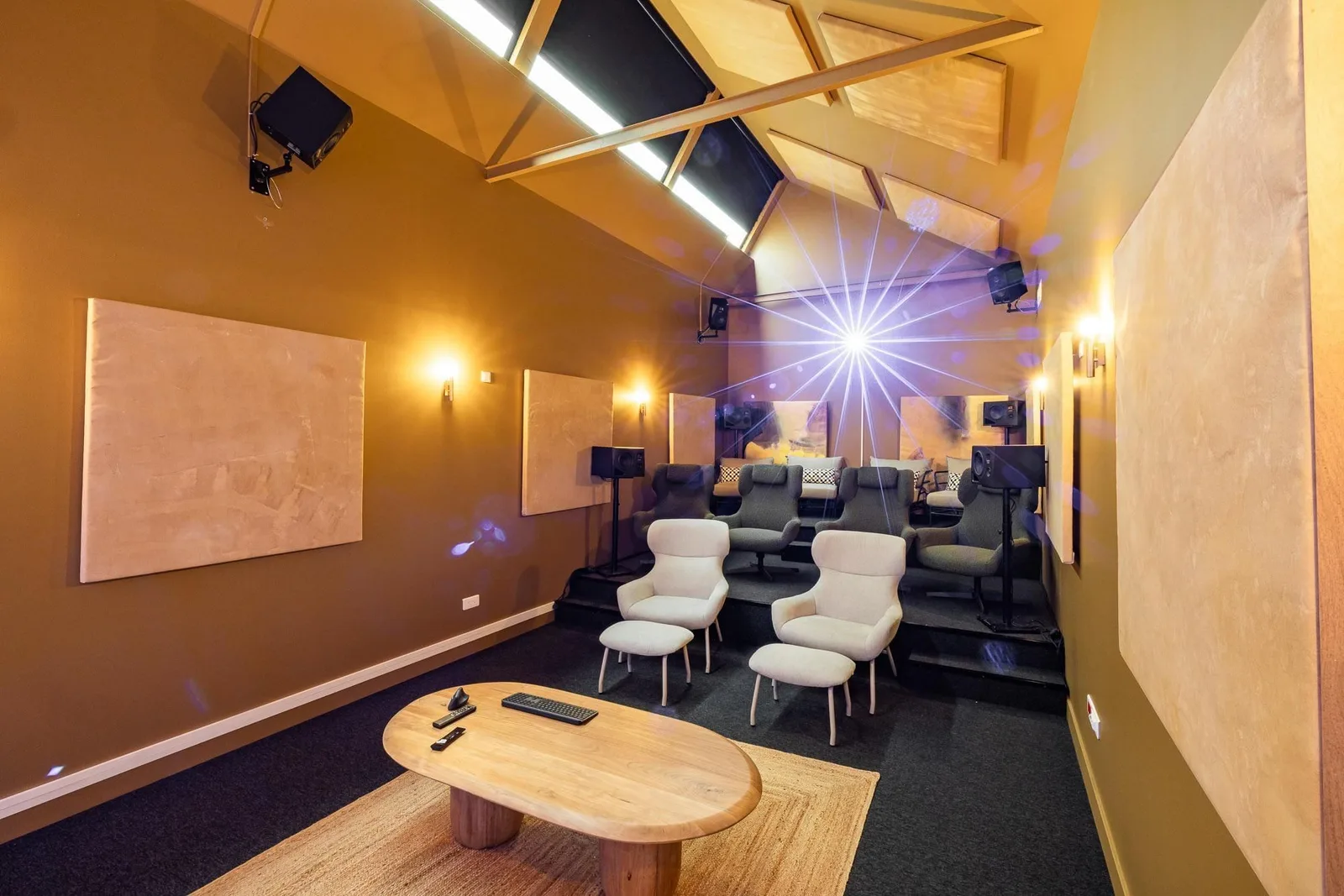 STUDIOS 7K, Salle de conférence 8 places, Mulhouse