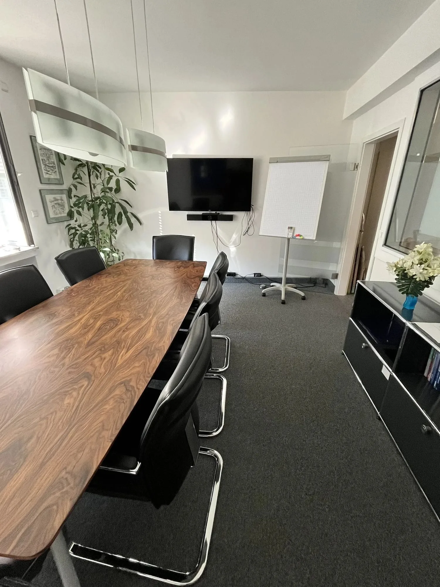 Sutoris Office, Meeting room for 7 people, Munich
