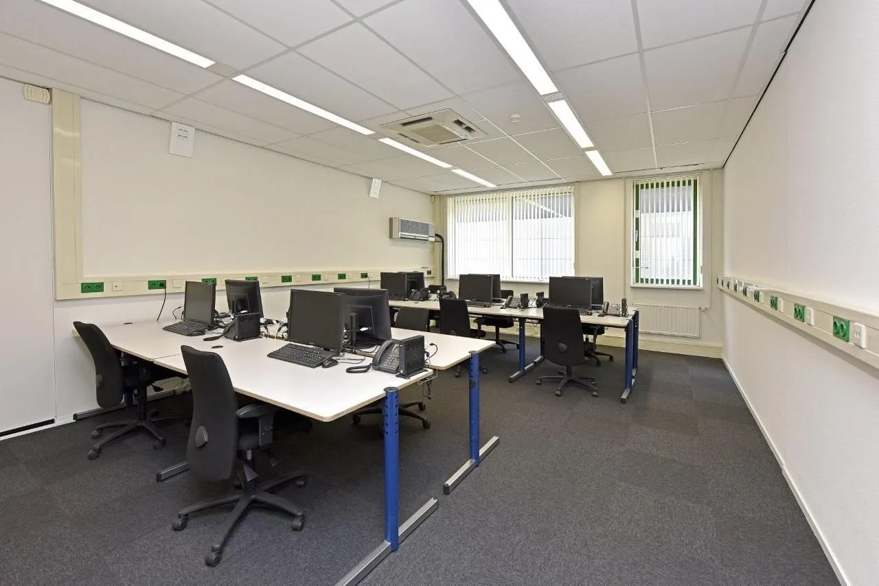 Synderella Barneveld, Private office, 8 desks, Barneveld