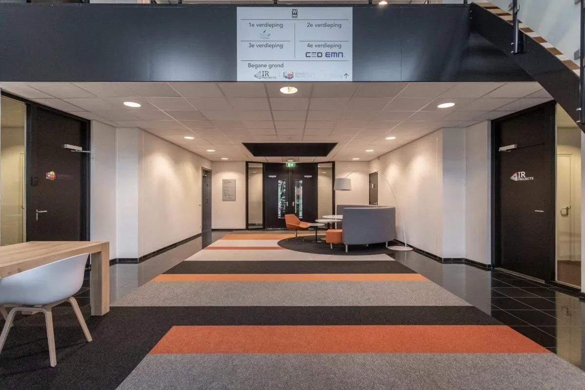 Synderella Best, Common area, Best