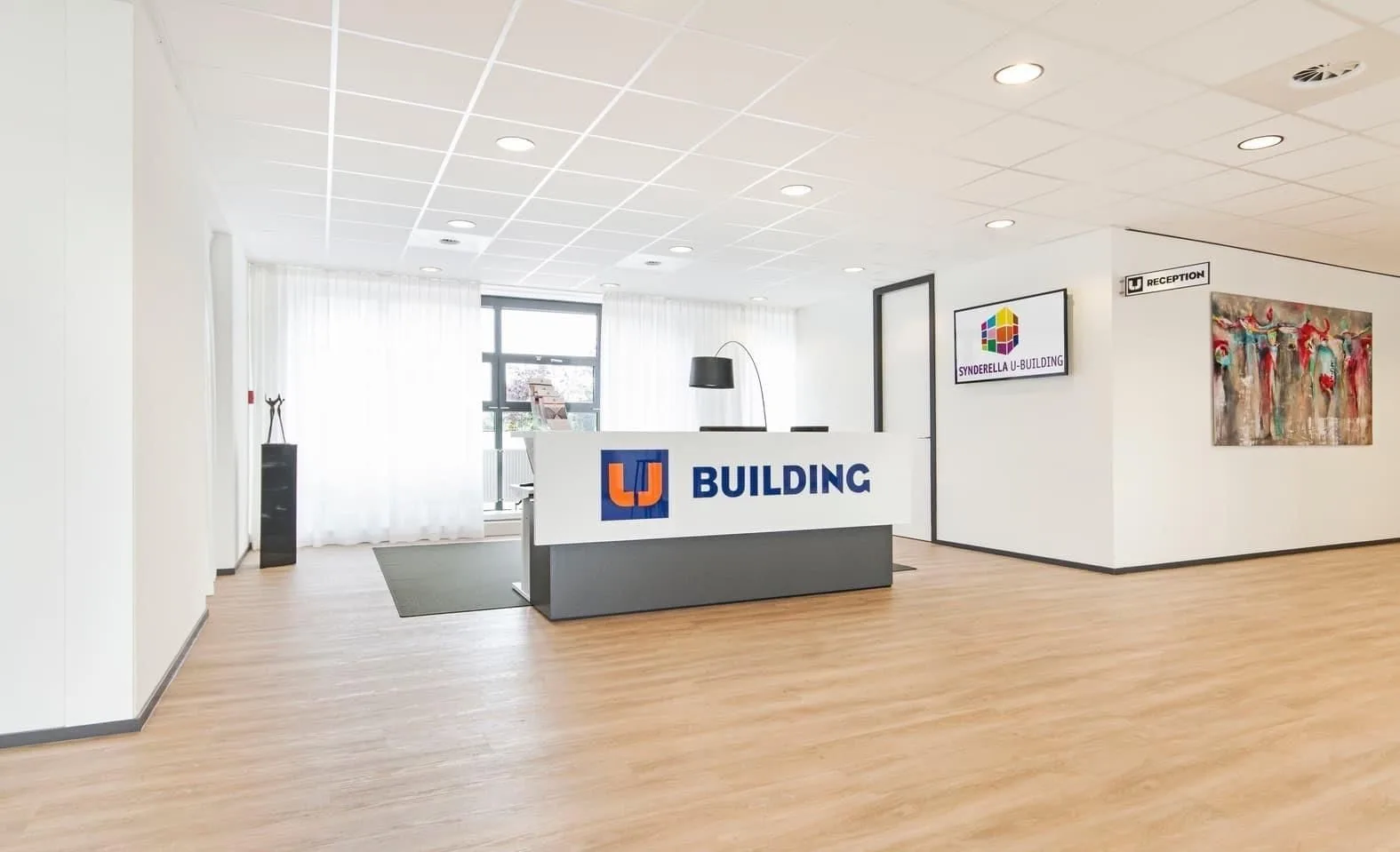 Synderella Utrecht U-Building, Reception, Utrecht