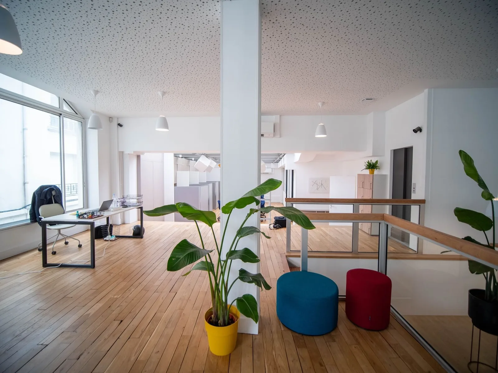 T10, Open-plan office, Auxerre