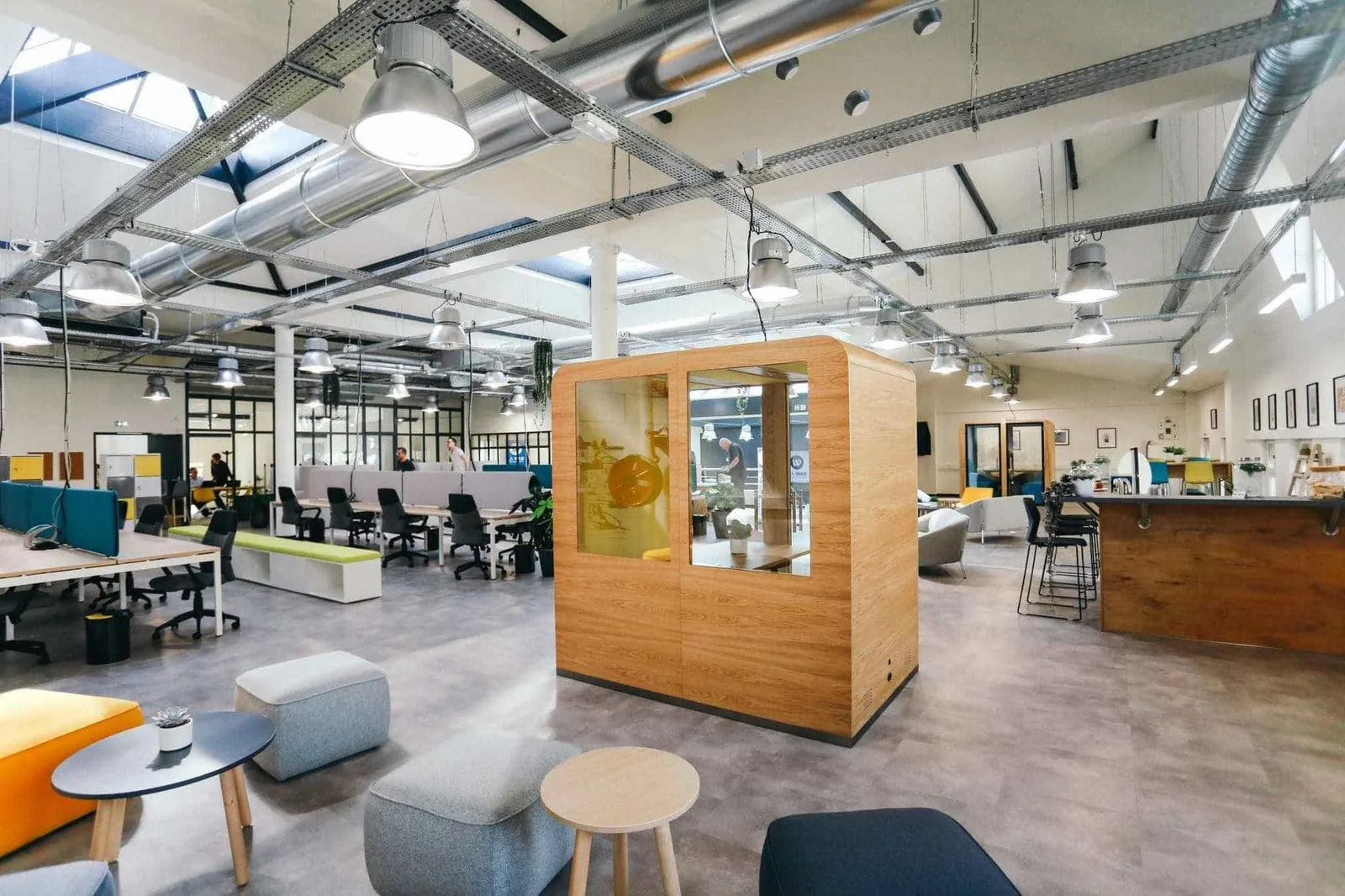 Le Taf Café, Open-plan office, Bergerac