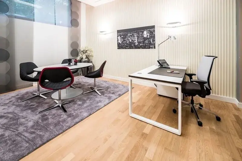 Satellite Office Munich - Alte Hopfenpost, Tagungsraum Tagessuite Max, München