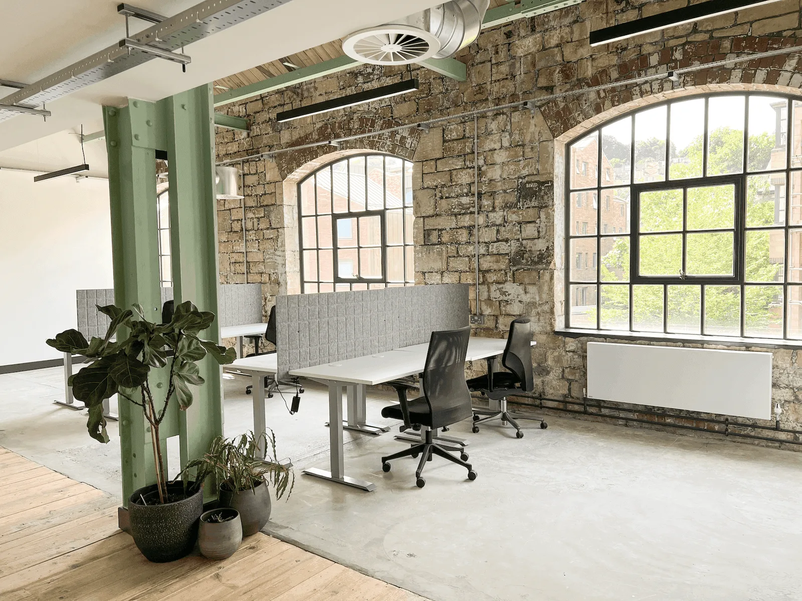 Tcnuk - Newark Works, Open-plan office, Bath