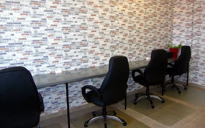 Terminal Este Coworking, Private office, 4 desks, Madrid