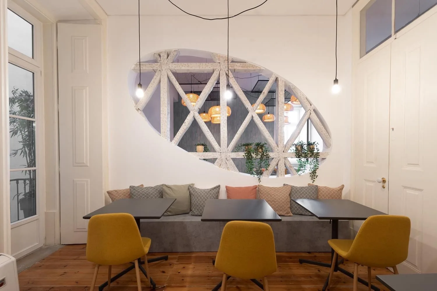 Time To Cowork, Cafeteria, Lisbon