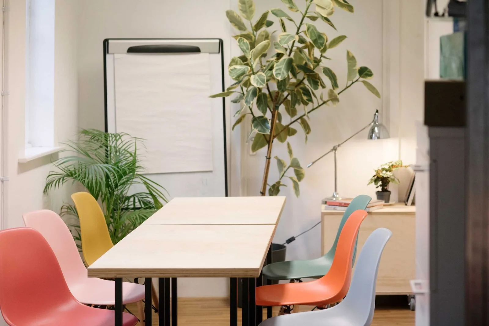 Tosh Space, Meeting room for 6 people, Bournemouth