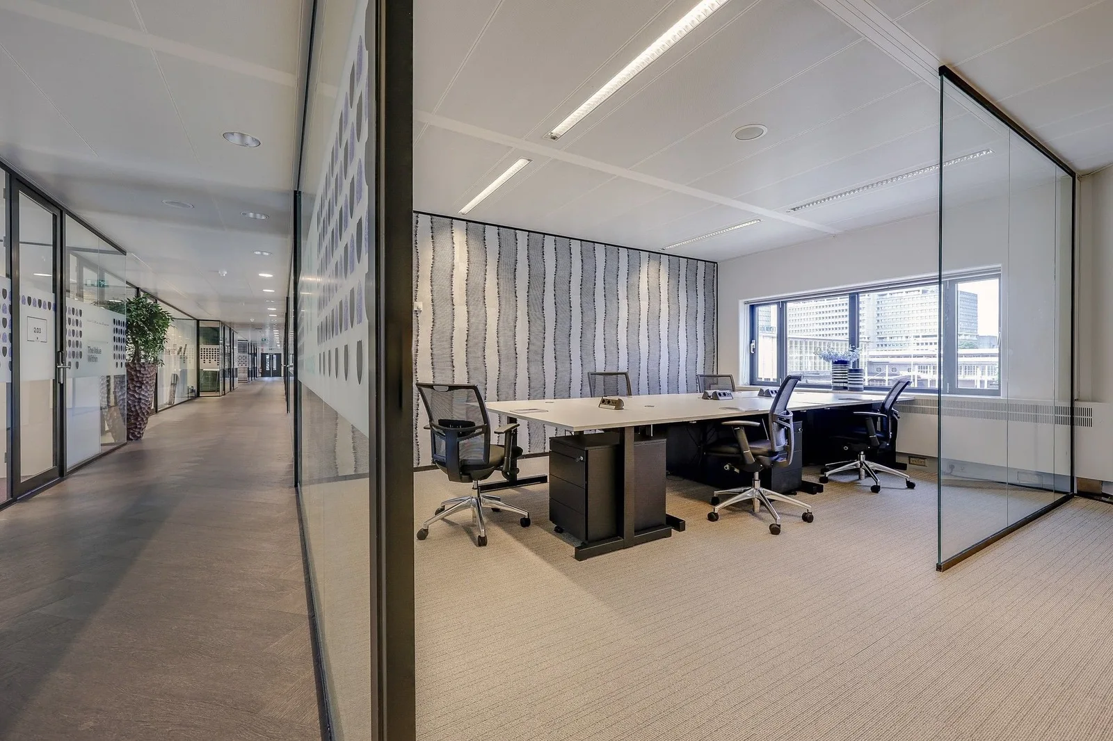 Tribes Amsterdam Amstel Station, Private office, 4 desks, Amsterdam