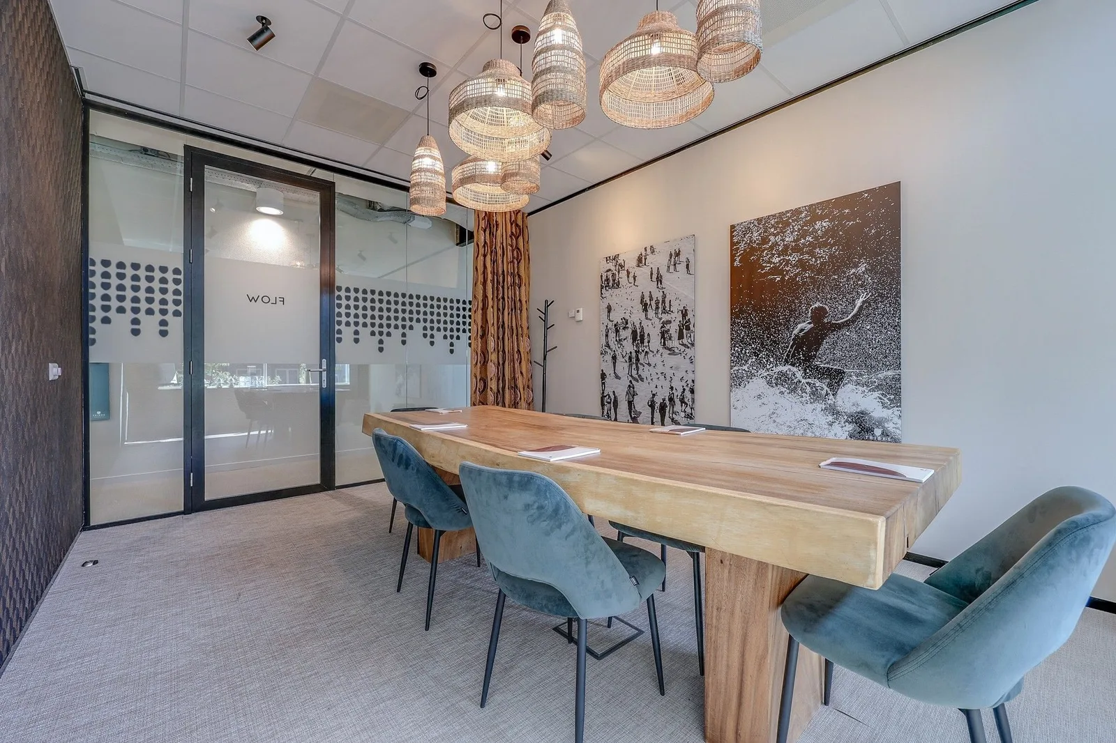 Tribes Amsterdam South Axis FOZ, Vergaderruimte voor 6 personen, Amsterdam