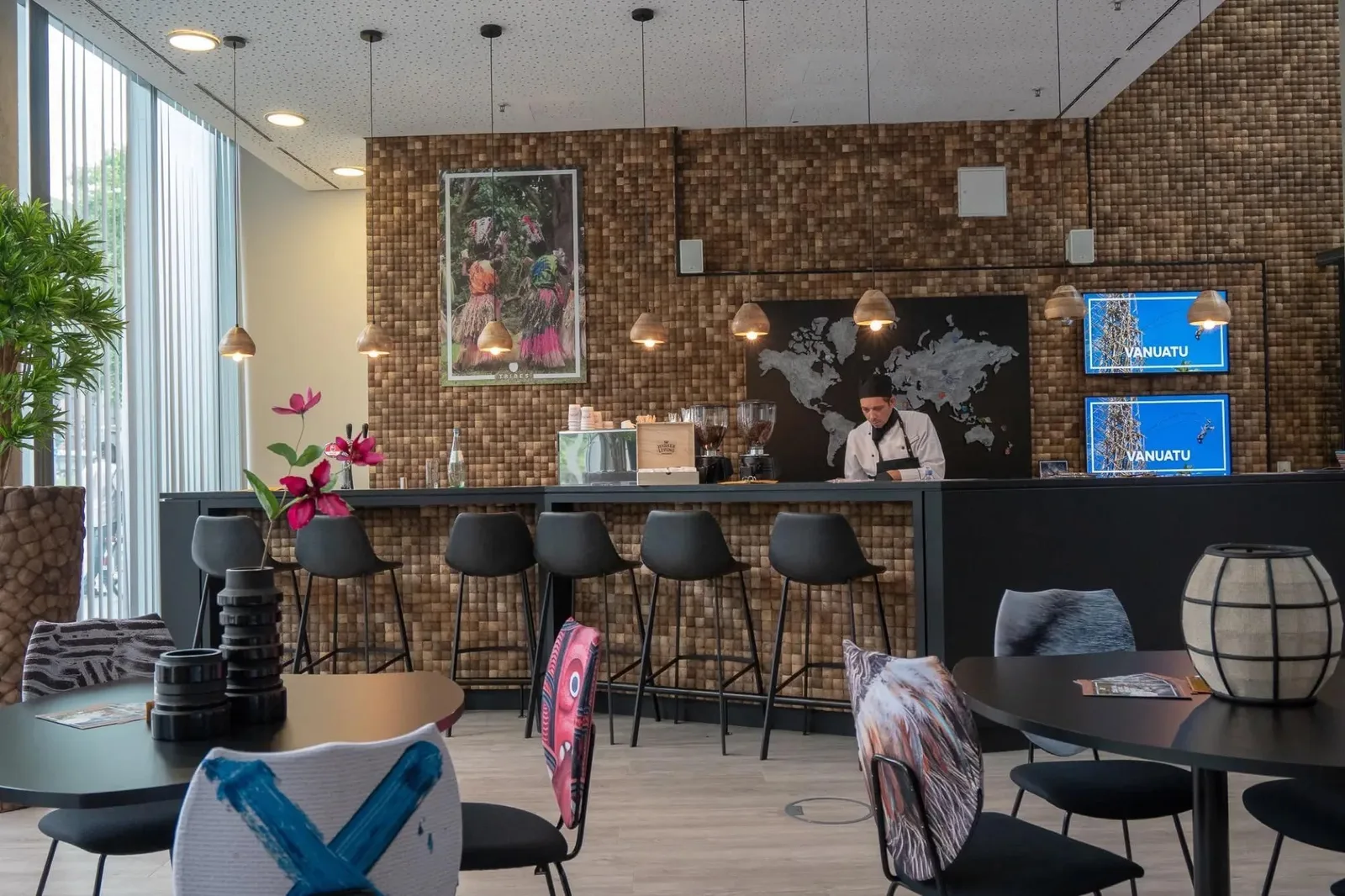 Tribes Frankfurt Baseler, Cafeteria, Frankfurt am Main