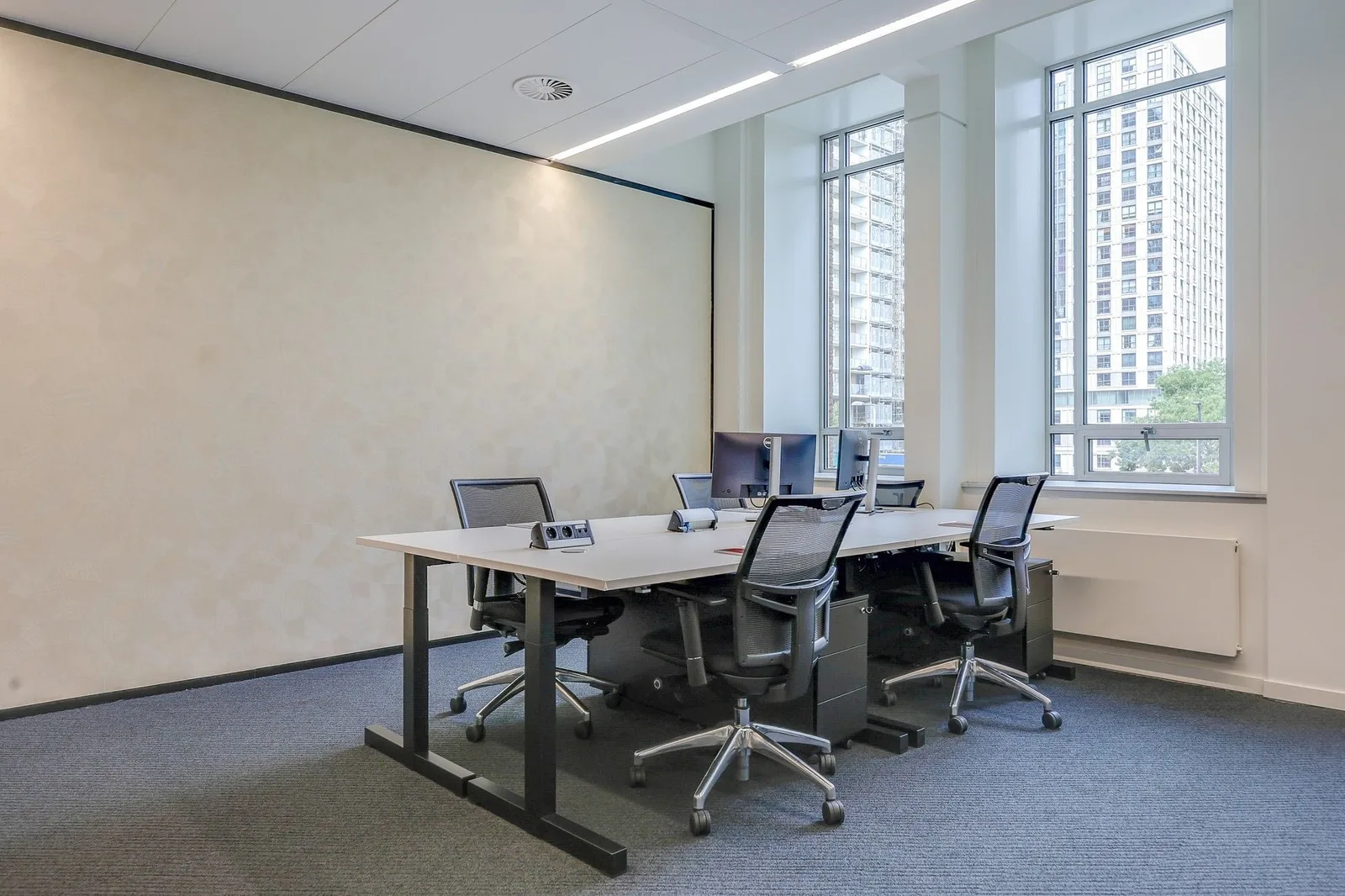 Tribes Rotterdam Blaak, Privékantoor met 4 werkplekken, Rotterdam