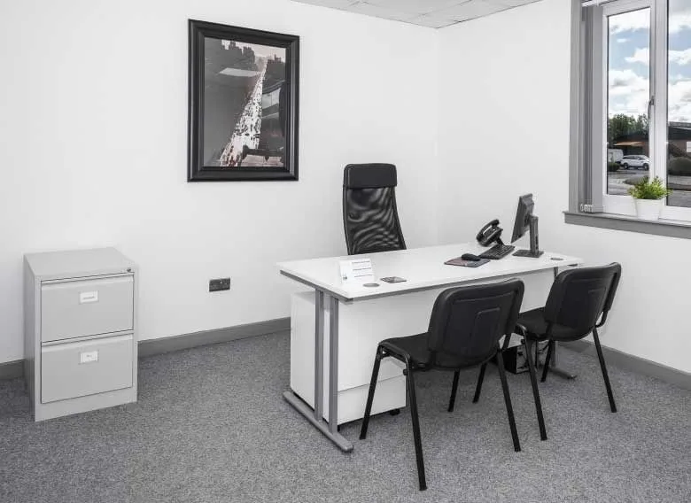Trinity Business Spaces East Shaw Street, Bureau privatif 1 poste, Kilmarnock