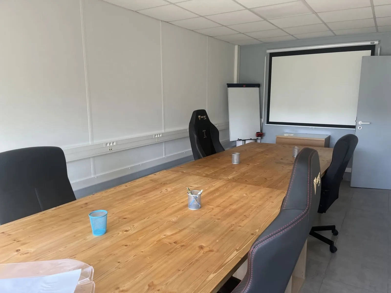 UBAS, Meeting room for 4 people, Salon-de-Provence