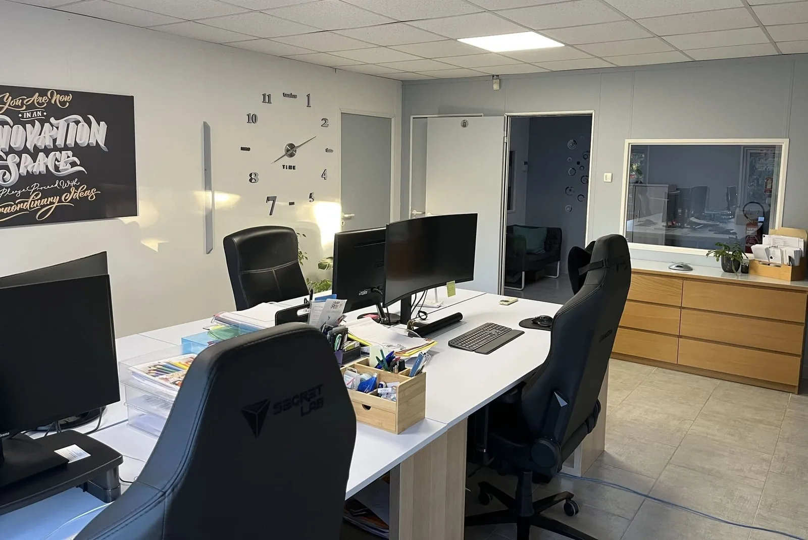 UBAS, Private office, 4 desks, Salon-de-Provence