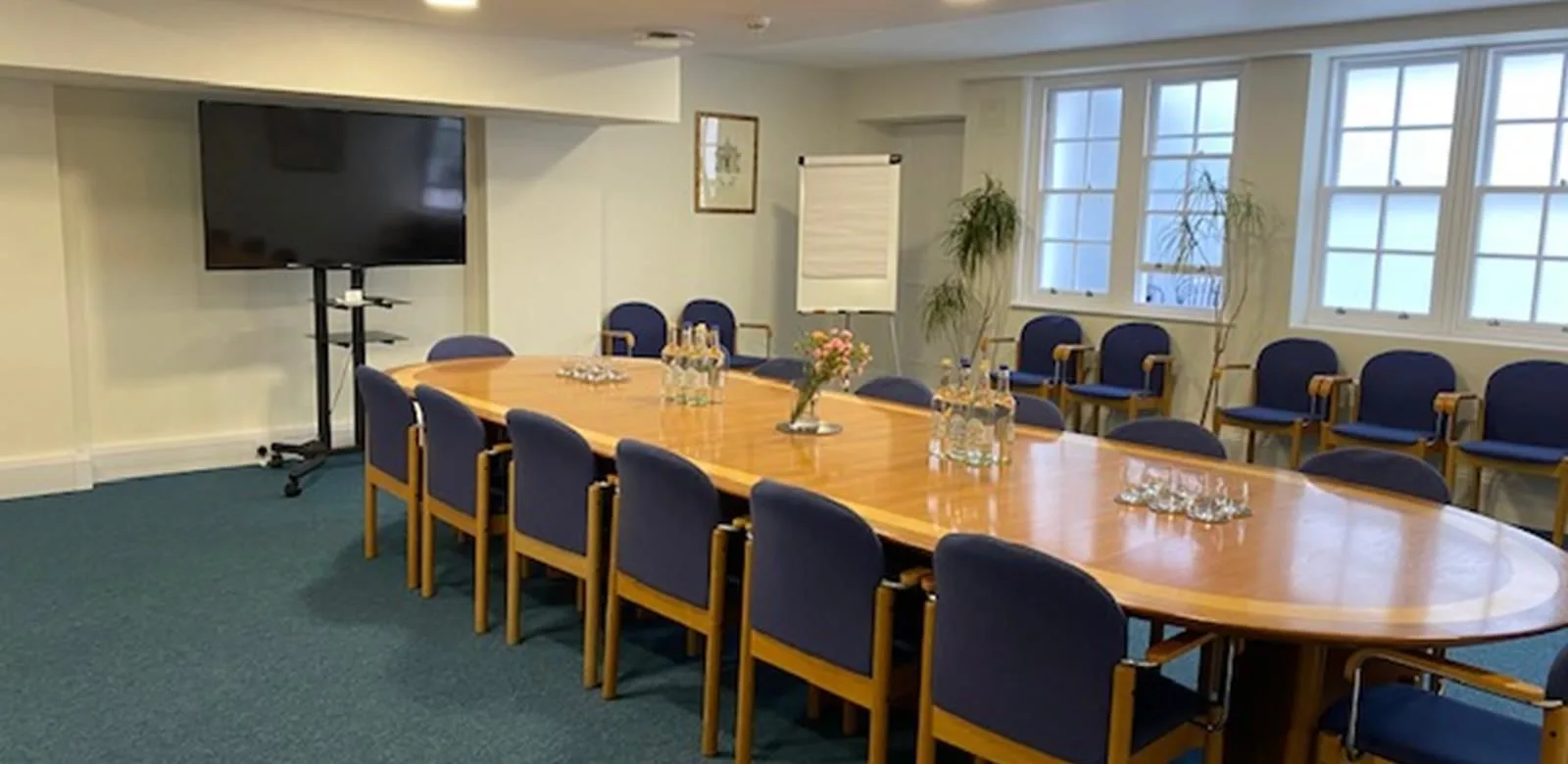 UBC Bath, Meeting room for 14 people, Bath