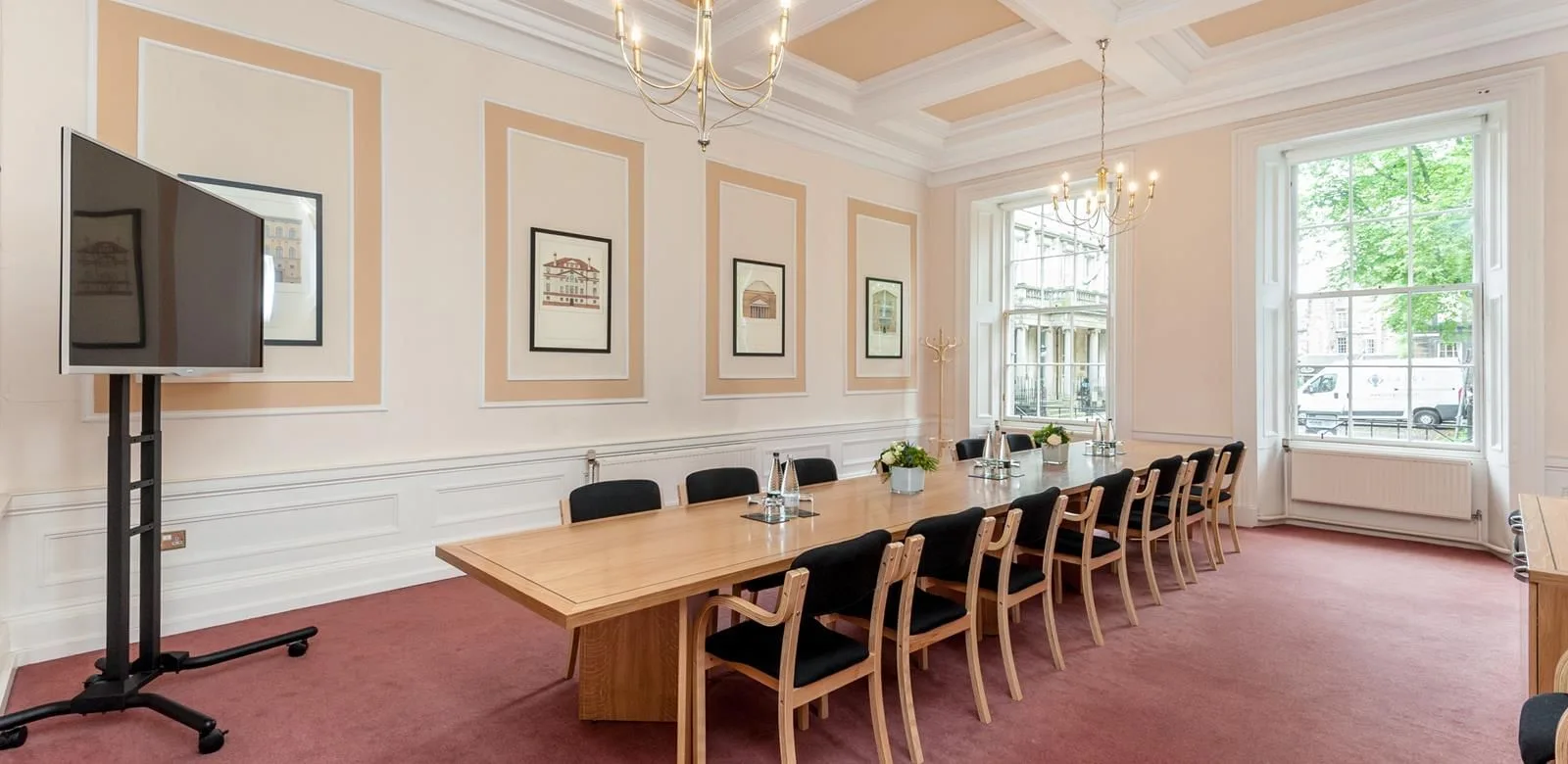 UBC Edinburgh, Meeting room for 16 people, Edinburgh