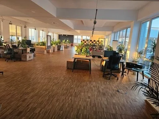 UdeenGeberHaus, Open-plan office, Neuss