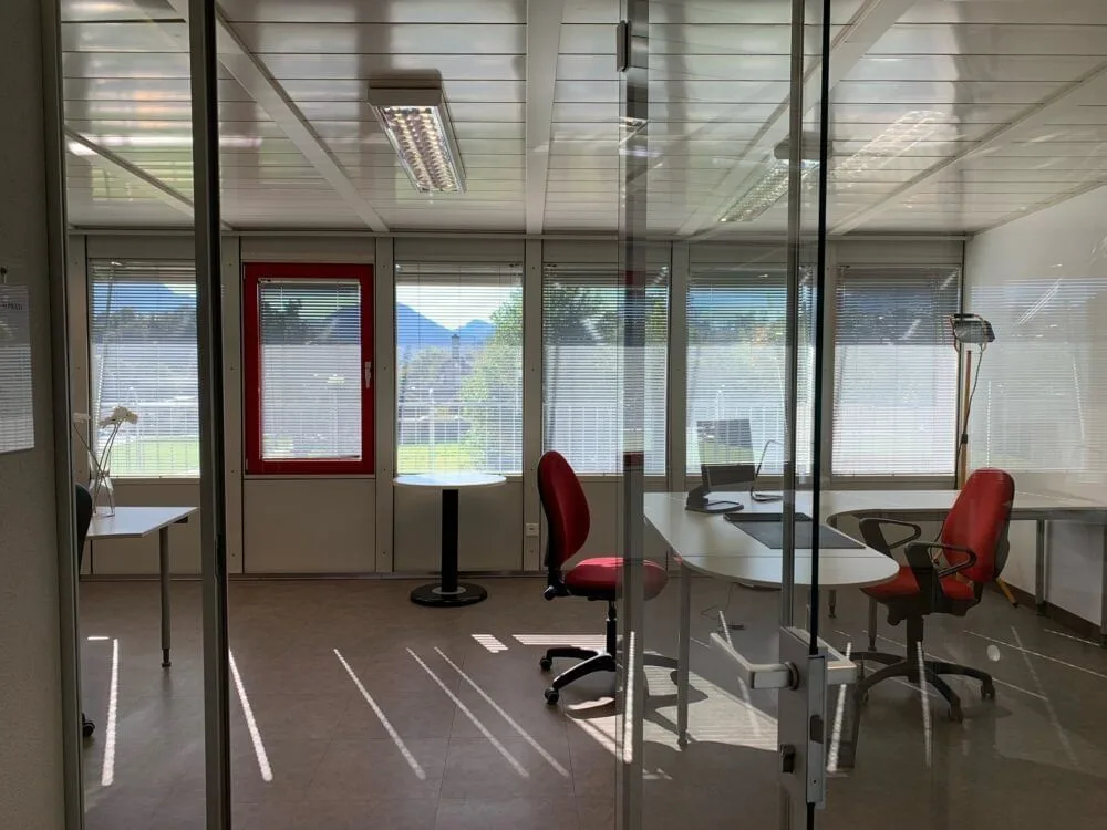 Ufficio Lugano, Private office, 3 desks, Bedano
