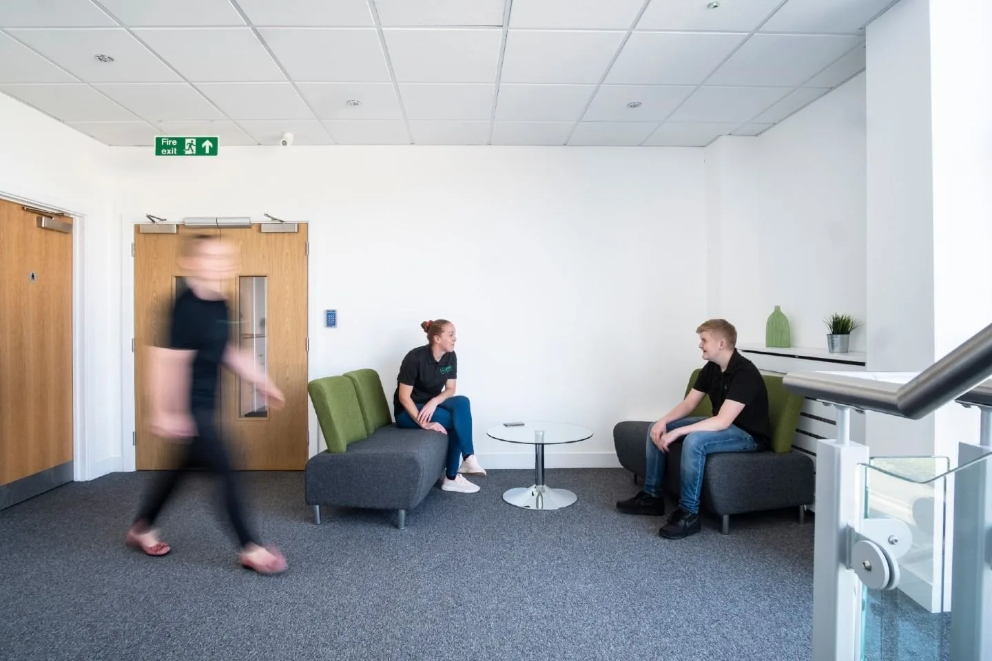 UKSE Cardiff, Lounge, Cardiff