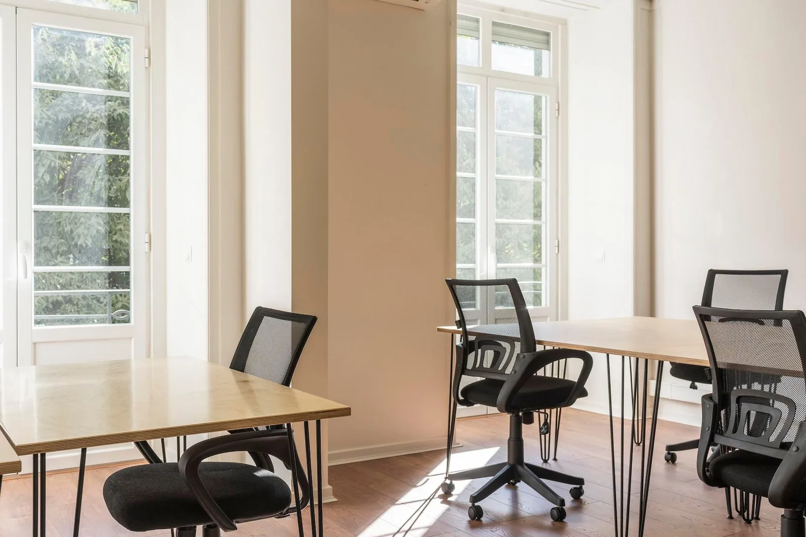 Unicorn Workspaces Novas, Private office, 4 desks, Lisbon