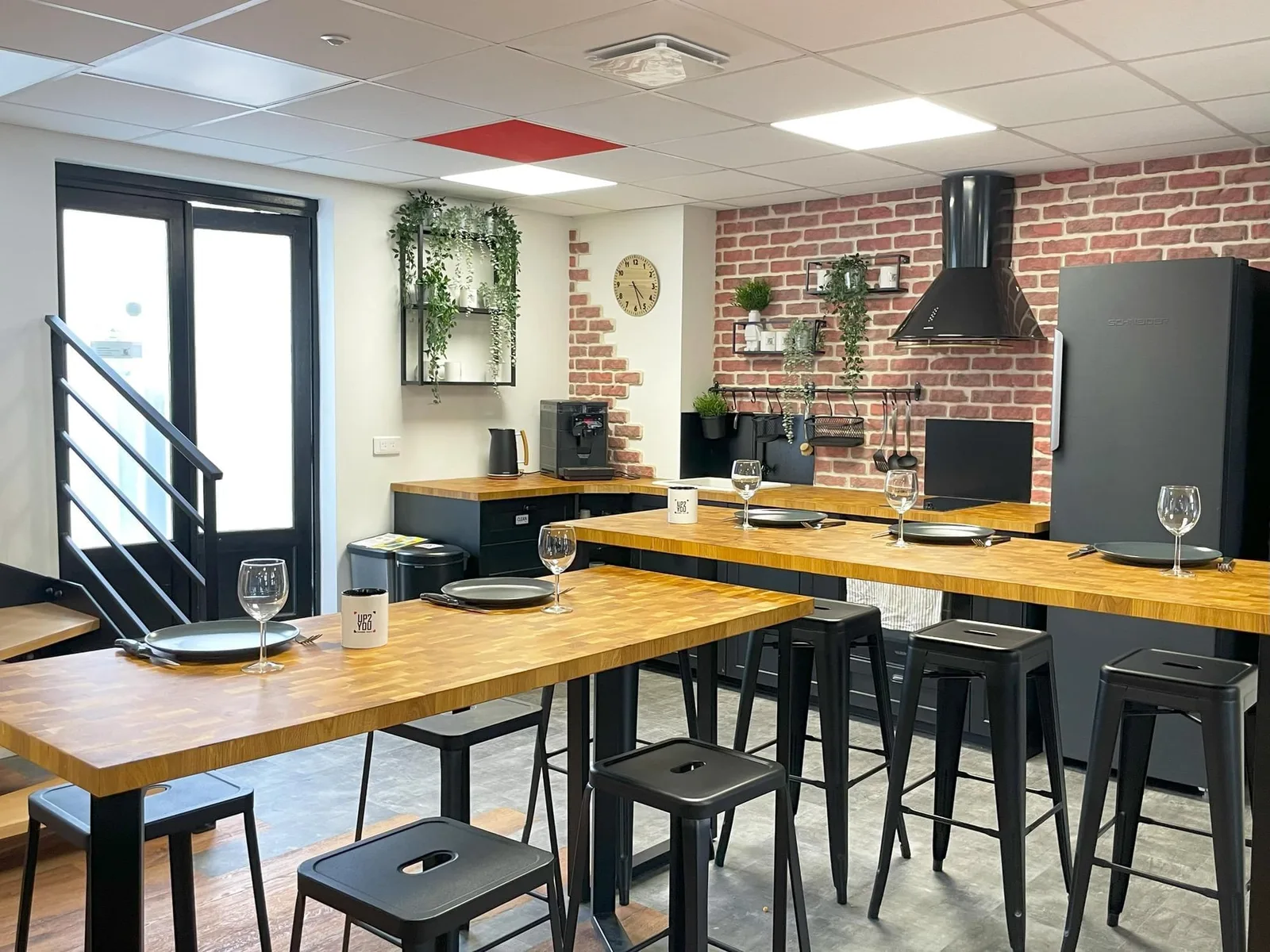Up2You Coworking, Kitchen, Tours