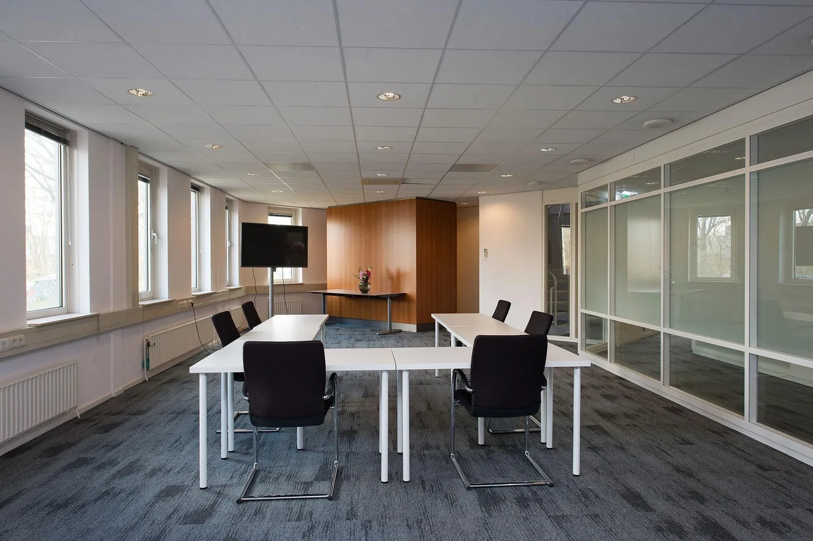 OF-US Assen, Salle de réunion 6 personnes, Assen